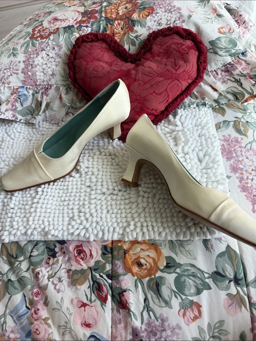 Kenneth Cole Cream Leather Square-Toe Pumps